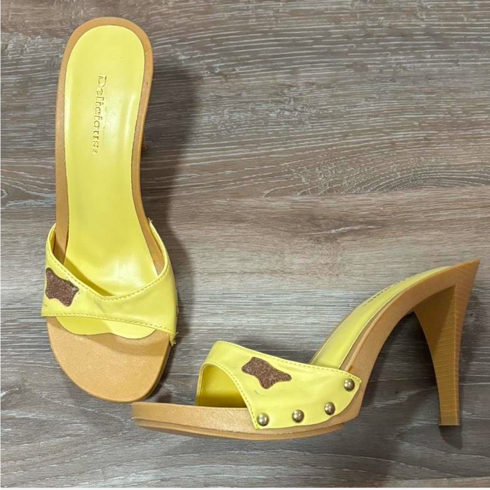 sunny yellow heels